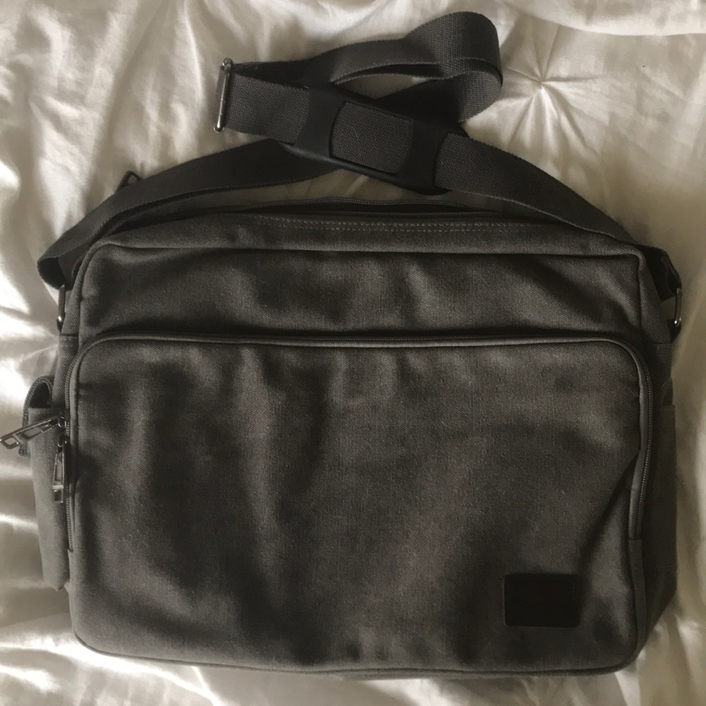 Great fabric laptop satchel